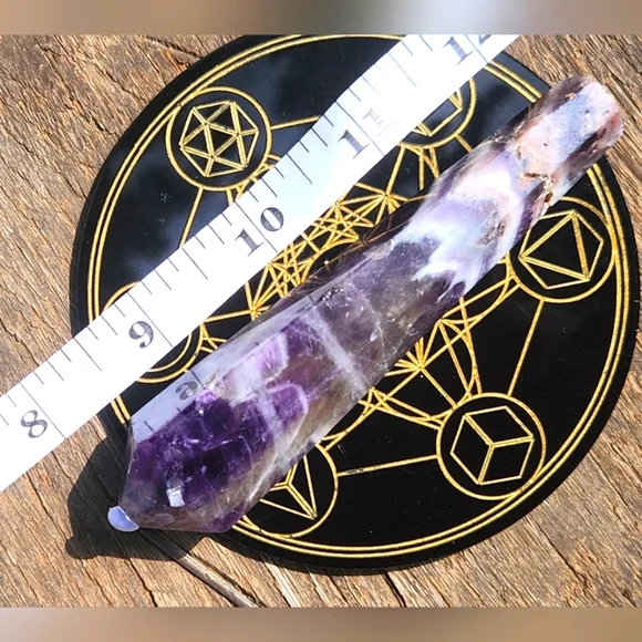 Dream Amethyst Wand - Picture 3 of 3